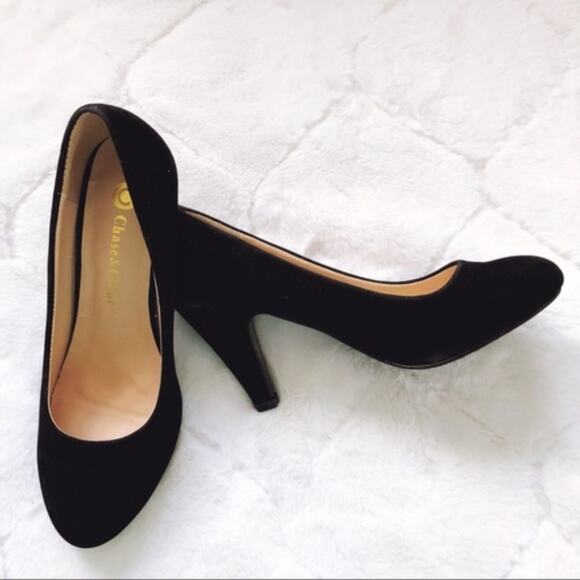Chase + Chloe Black Velvet Heels - Picture 2 of 6